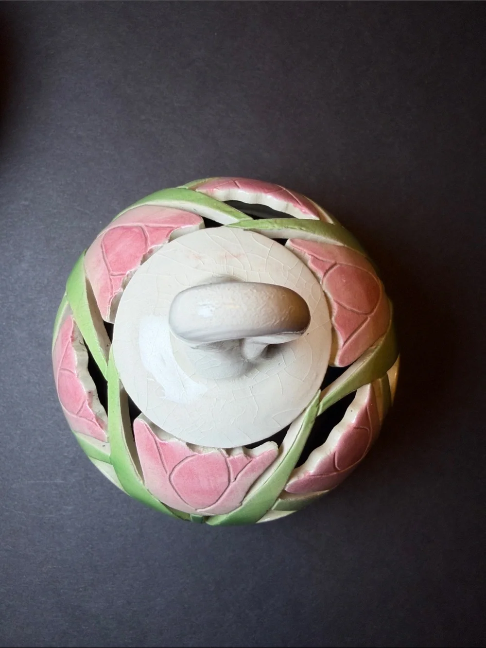 Vintage David W. Nelson Ceramic Tulip Cutout Luminary